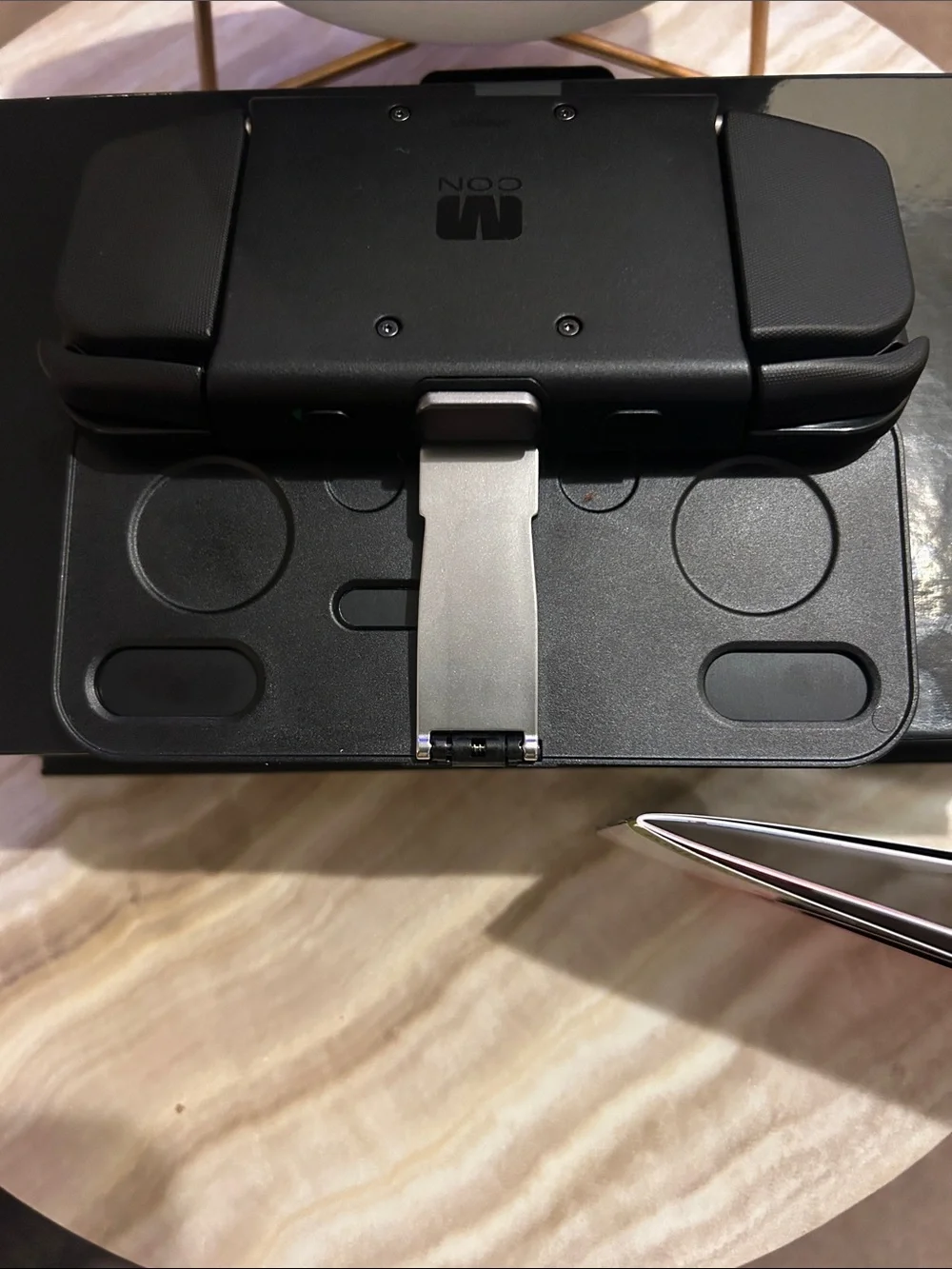 N/A black magnetic